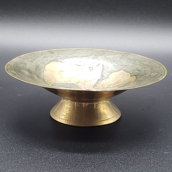 Rosenthal Netter Vintage 1970s Enameled Lily Flowers Brass 5.5" Pedestal Bowl - Picture 10 of 12